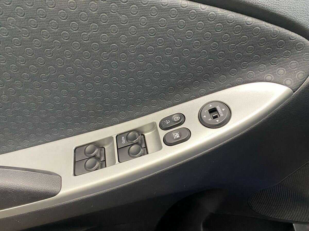 Купить Hyundai Solaris, 2012, 142 823 км.. Фото: #16