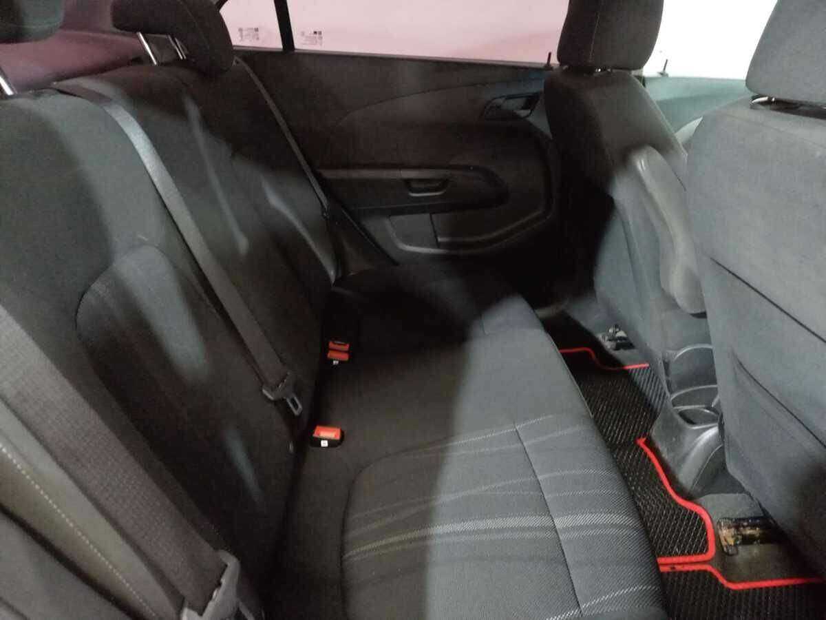 Купить Chevrolet Aveo, 2013, 122 594 км.. Фото: #9