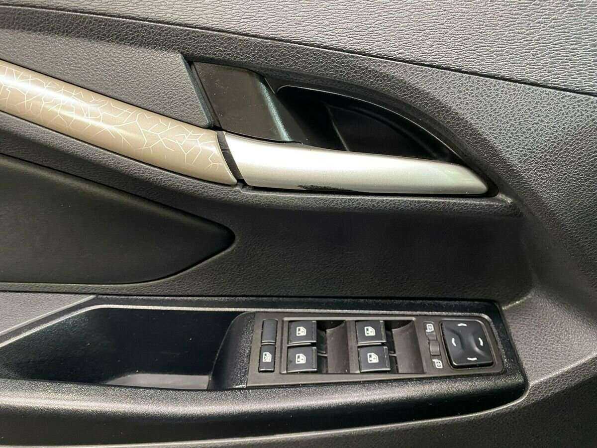 Купить Lada (ВАЗ) Vesta, 2019, 66 861 км.. Фото: #15