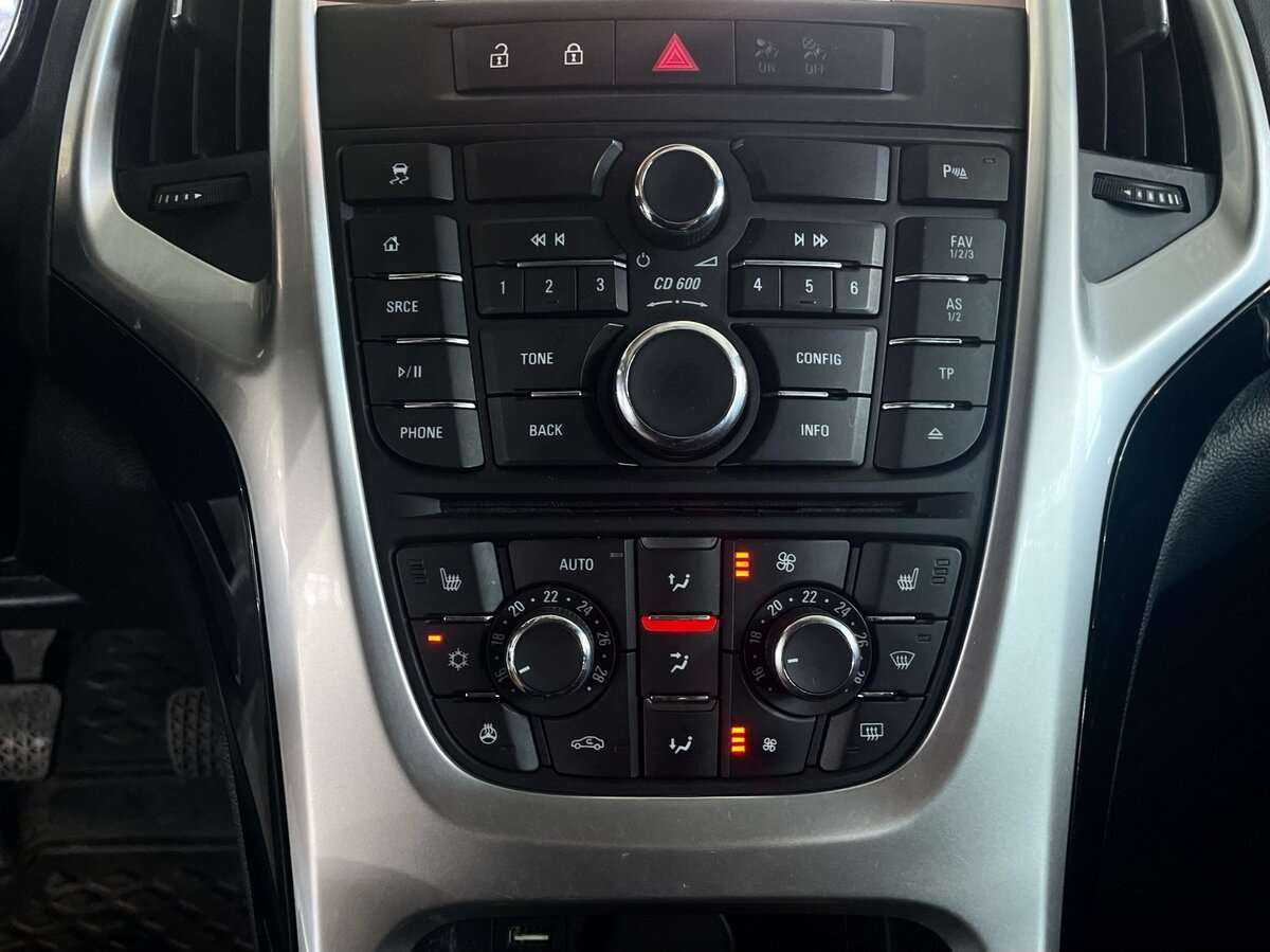 Купить Opel Astra, 2014, 148 770 км.. Фото: #12