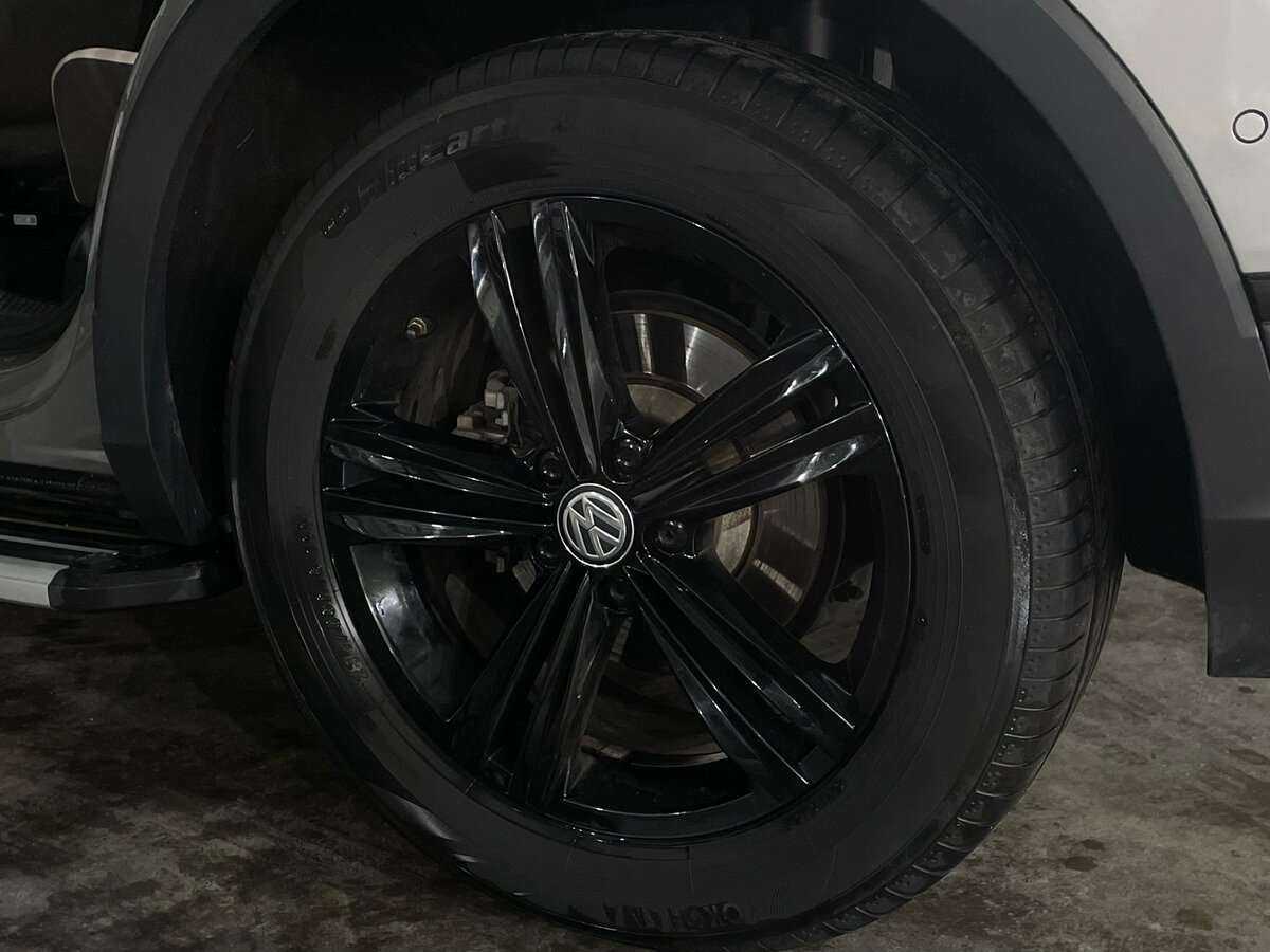 Купить Volkswagen Tiguan, 2019, 50 846 км.. Фото: #8