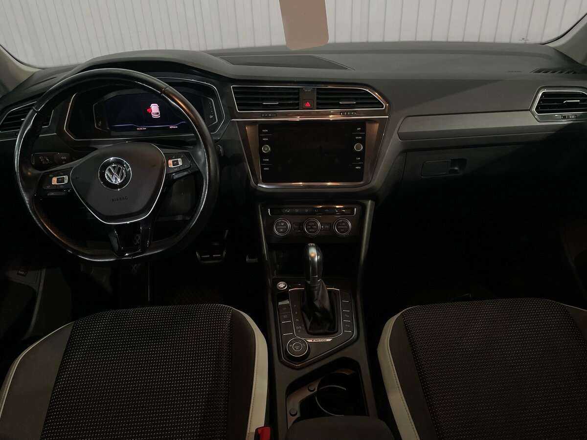 Купить Volkswagen Tiguan, 2019, 50 846 км.. Фото: #9