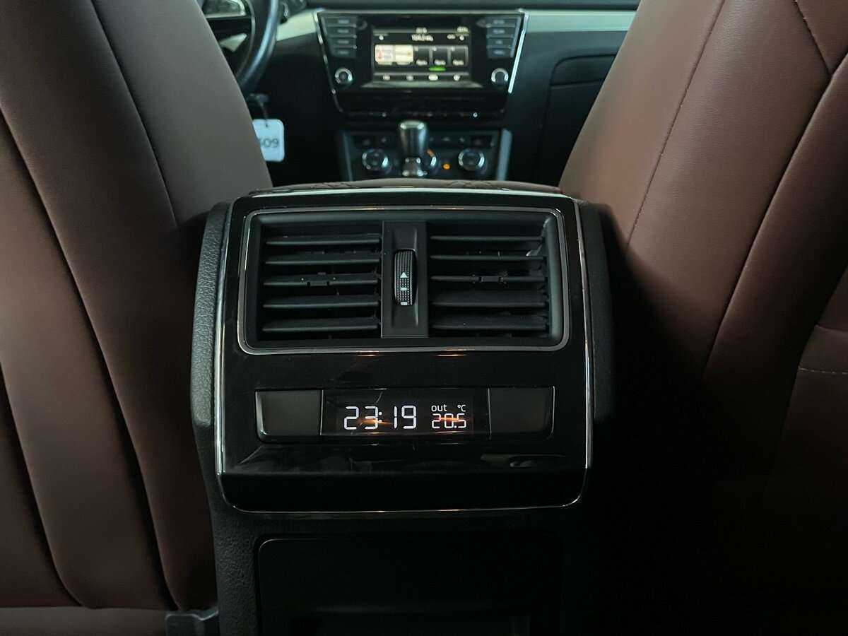 Купить Skoda Superb, 2015, 193 594 км.. Фото: #17