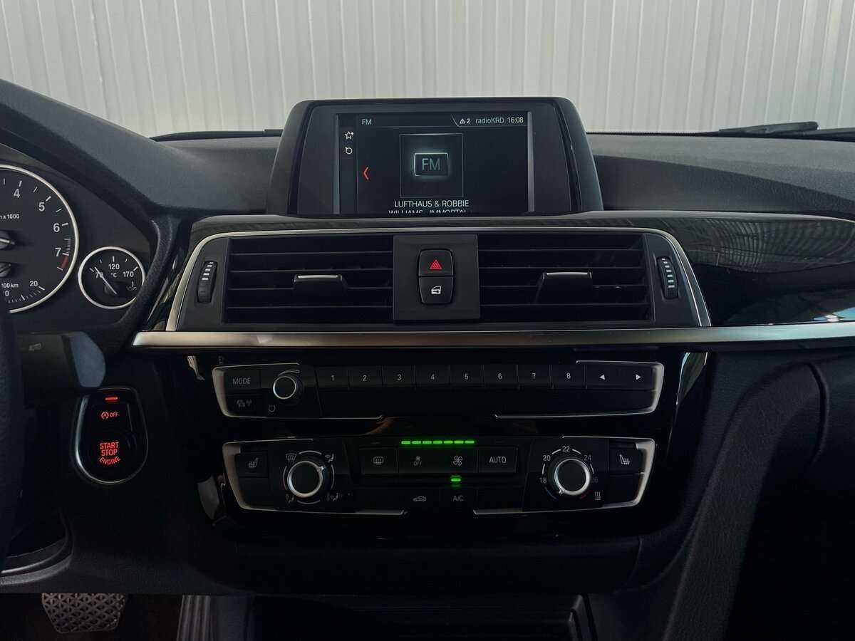 Купить BMW 3 серии, 2018, 129 300 км.. Фото: #13