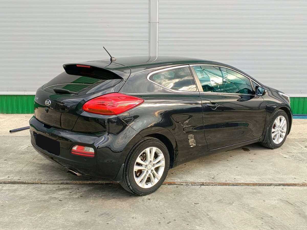 Купить Kia Ceed, 2015, 147 133 км.. Фото: #4