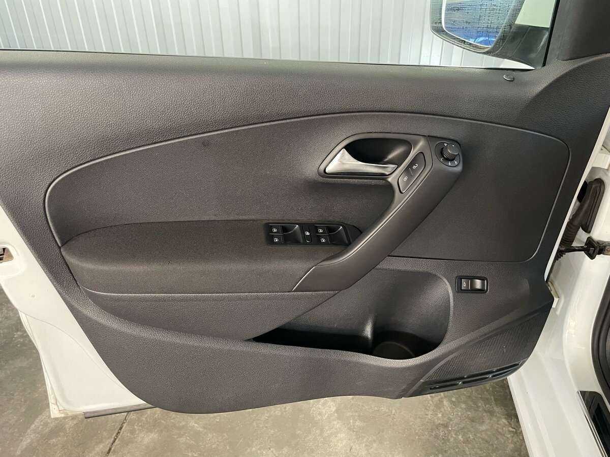 Купить Volkswagen Polo, 2018, 82 694 км.. Фото: #16