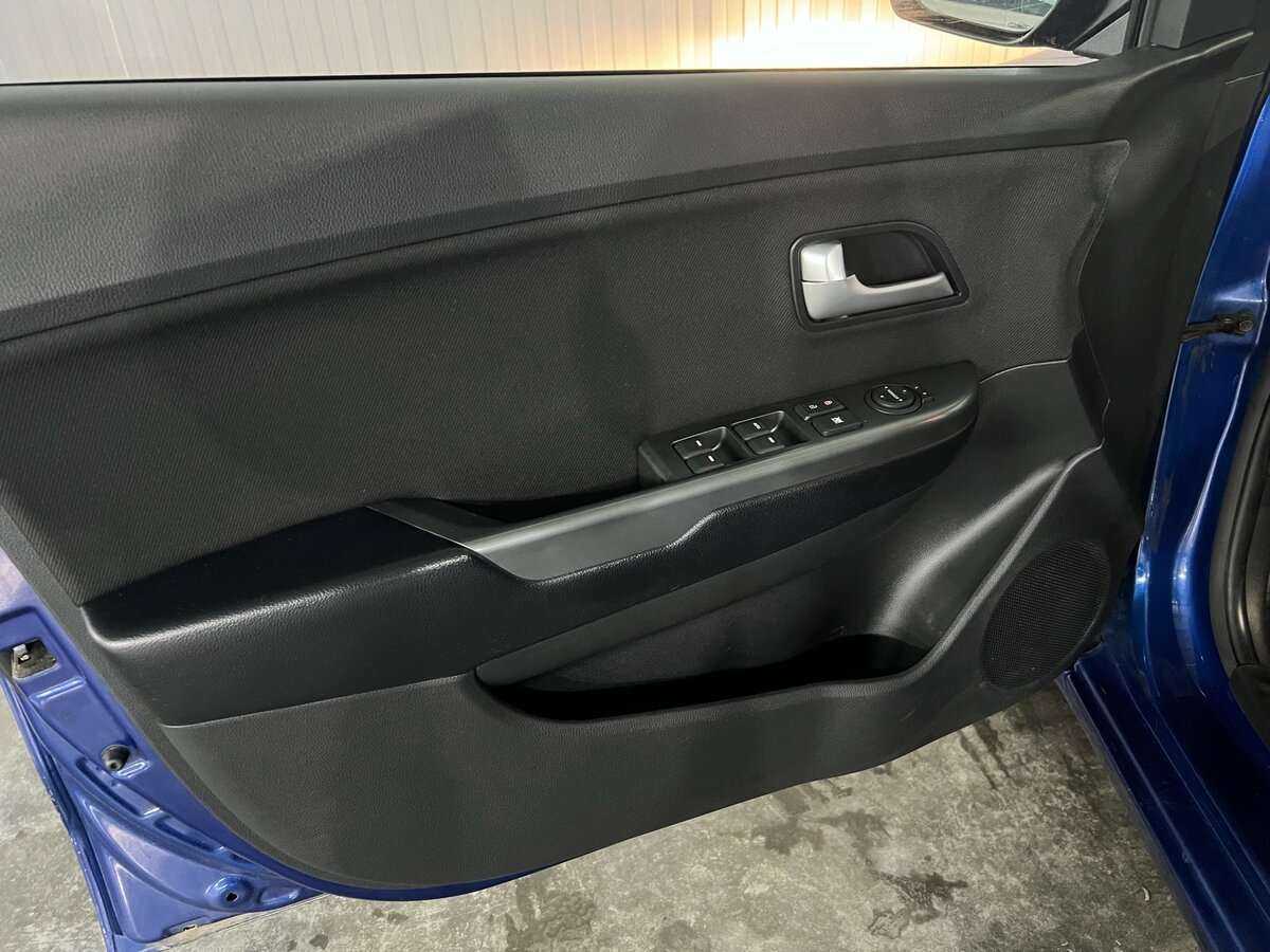 Купить Kia Rio, 2013, 91 740 км.. Фото: #8