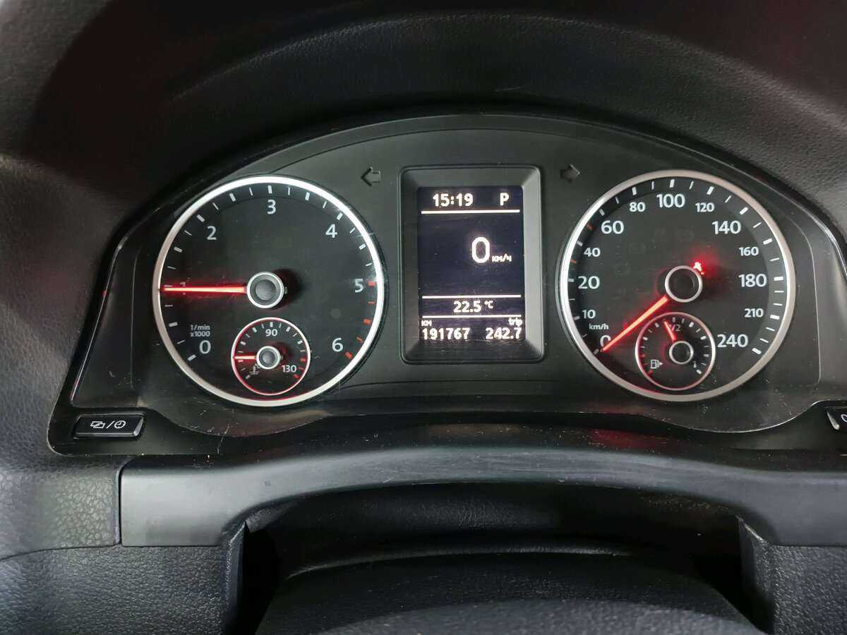 Купить Volkswagen Tiguan, 2013, 191 761 км.. Фото: #9