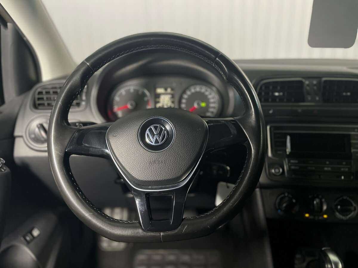 Купить Volkswagen Polo, 2017, 100 072 км.. Фото: #9