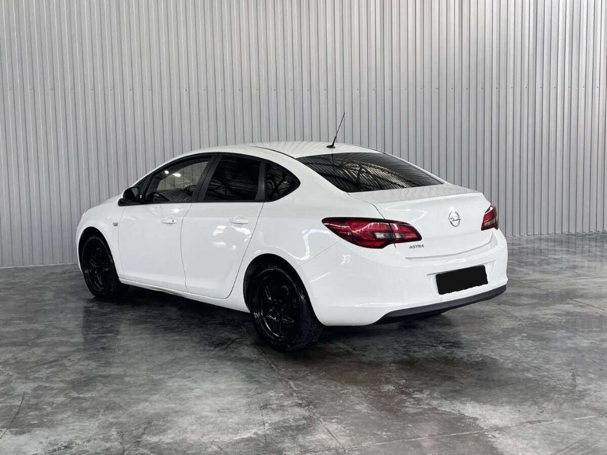 Купить Opel Astra, 2013, 205 254 км.. Фото: #6