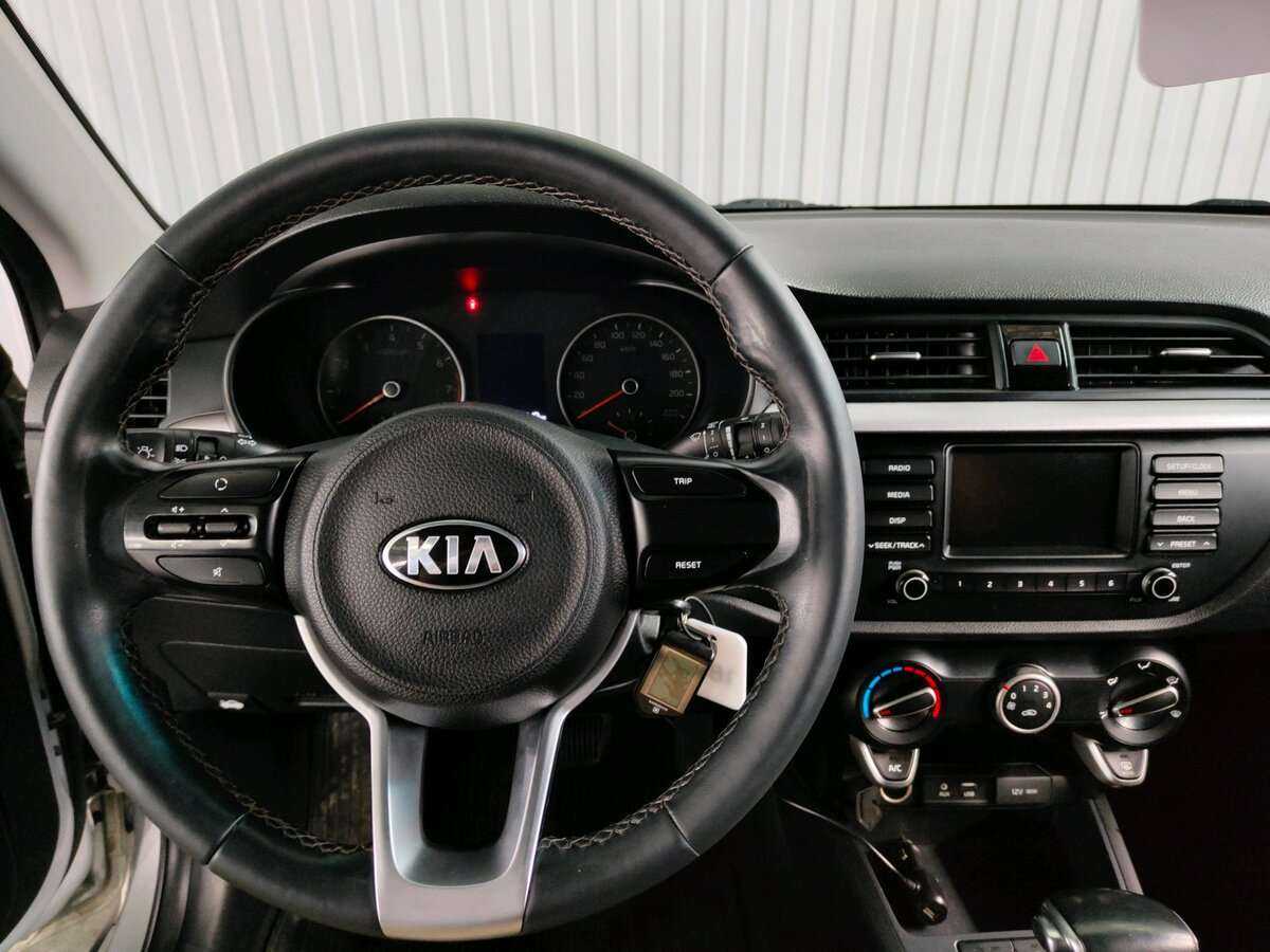Купить Kia Rio, 2019, 120 208 км.. Фото: #9