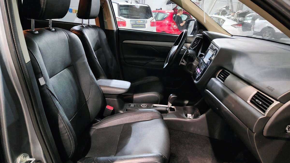 Купить Mitsubishi Outlander, 2012, 169 083 км.. Фото: #15