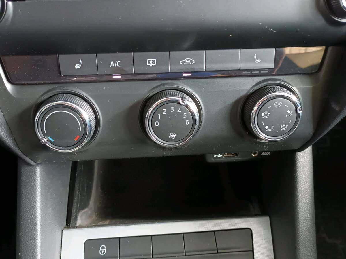 Купить Skoda Octavia, 2014, 132 058 км.. Фото: #10