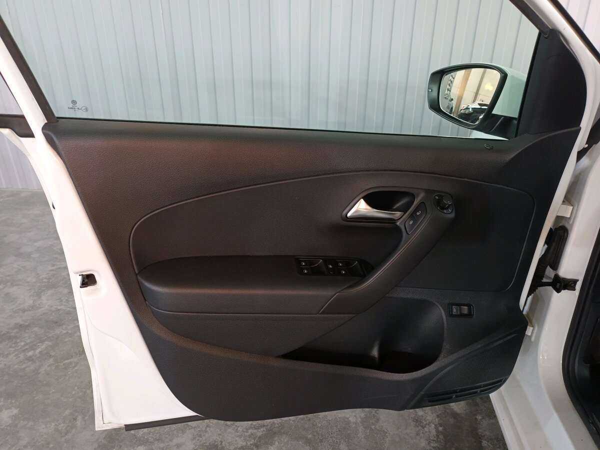 Купить Volkswagen Polo, 2019, 63 267 км.. Фото: #18