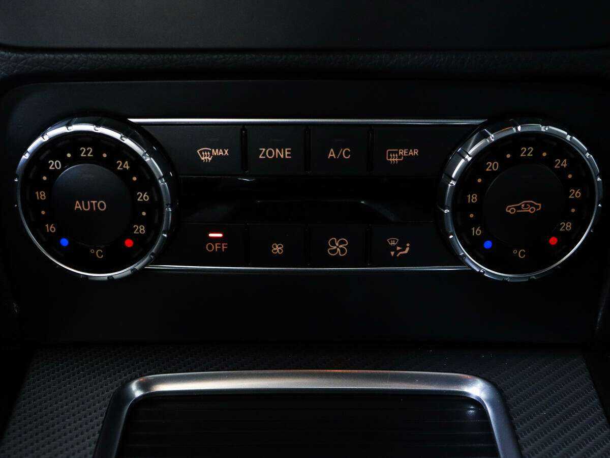 Купить Mercedes-Benz GLK-Класс, 2015, 94 272 км.. Фото: #17