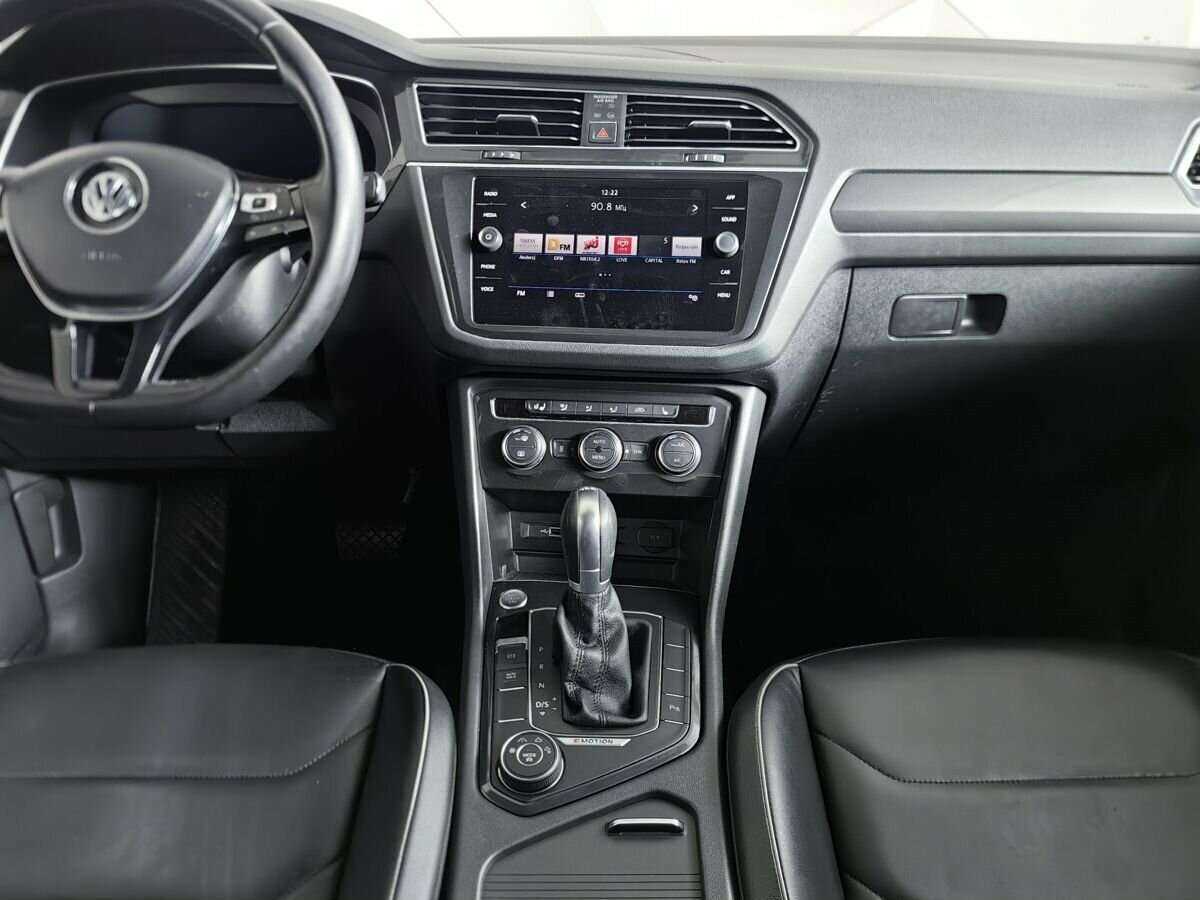 Купить Volkswagen Tiguan, 2018, 82 646 км.. Фото: #10