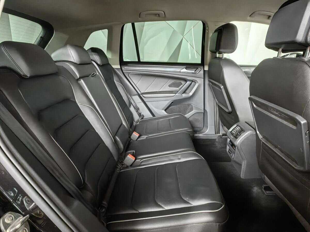 Купить Volkswagen Tiguan, 2018, 82 646 км.. Фото: #11