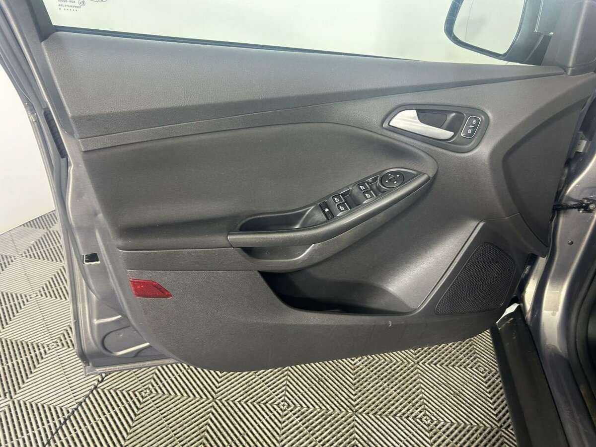 Купить Ford Focus, 2016, 149 148 км.. Фото: #7