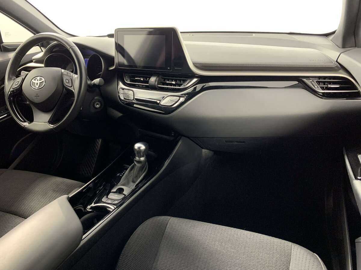 Купить Toyota C-HR, 2019, 91 103 км.. Фото: #8