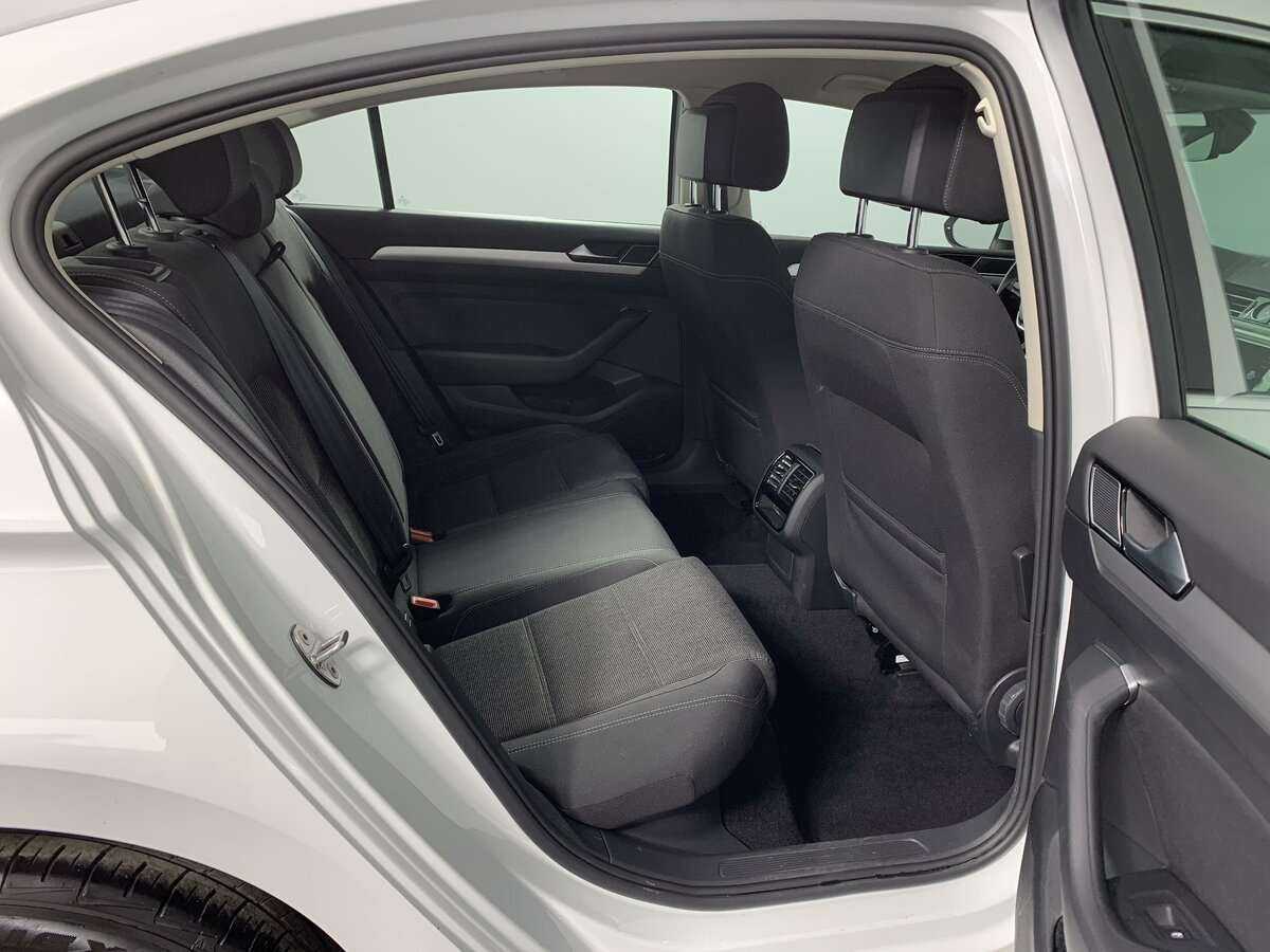 Купить Volkswagen Passat, 2019, 101 776 км.. Фото: #15