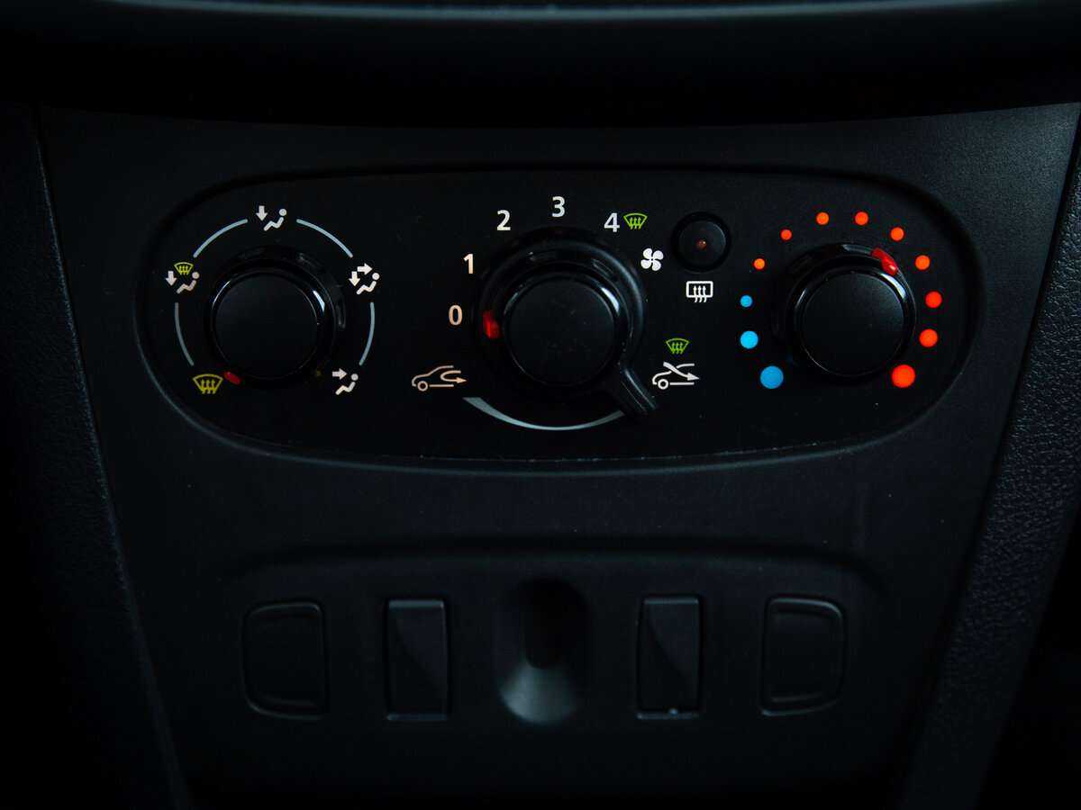 Купить Renault Sandero, 2017, 87 884 км.. Фото: #12