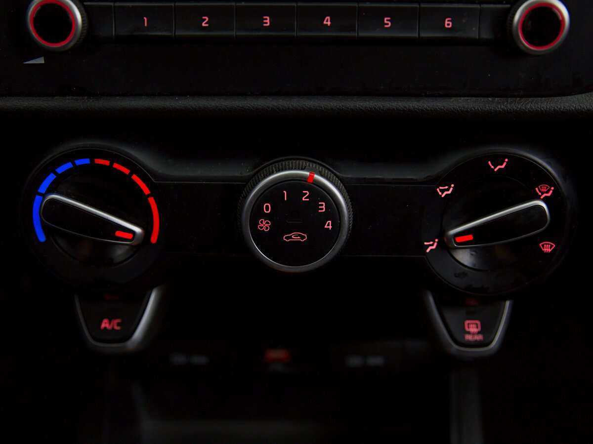 Купить Kia Rio, 2020, 85 121 км.. Фото: #7