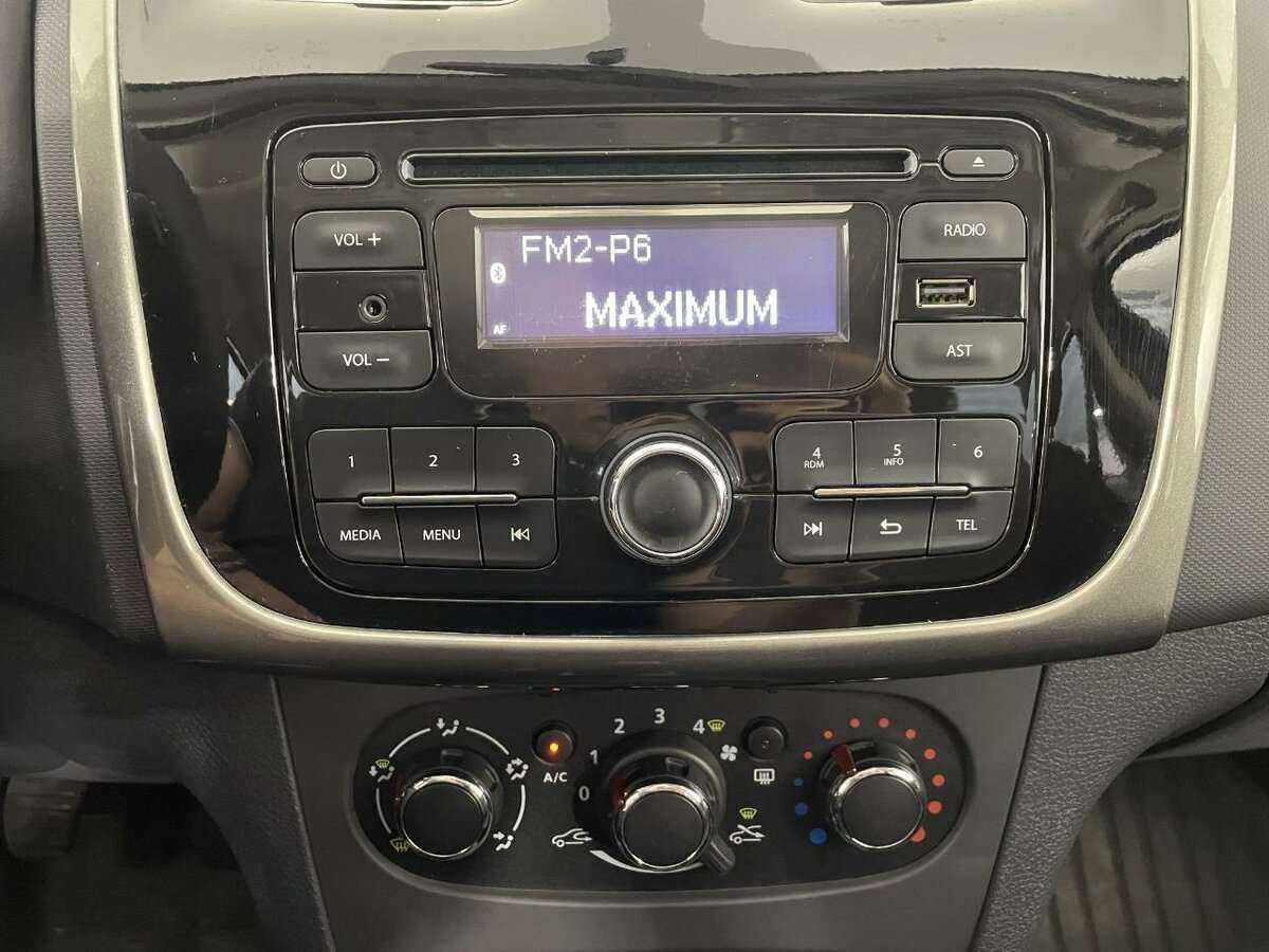 Купить Renault Logan, 2016, 50 412 км.. Фото: #11