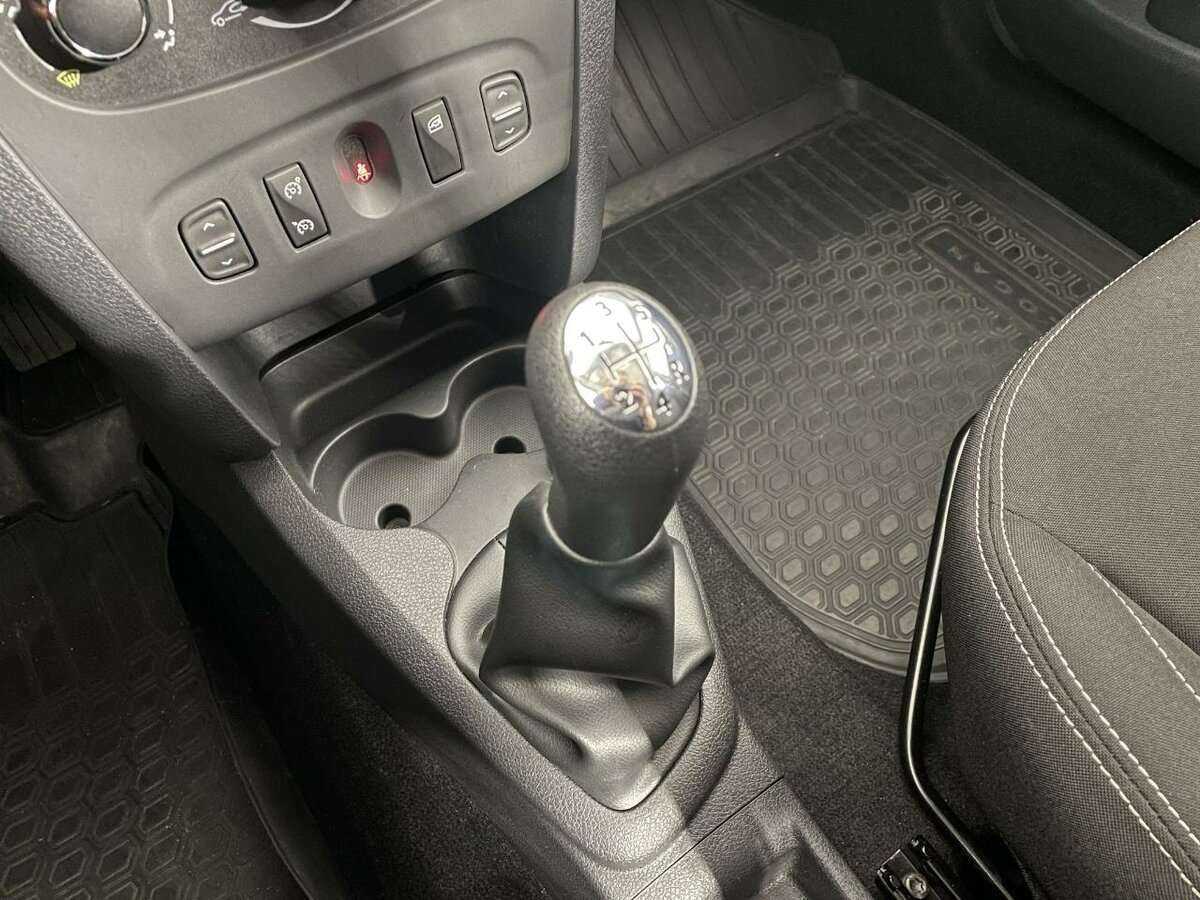 Купить Renault Logan, 2016, 50 412 км.. Фото: #12