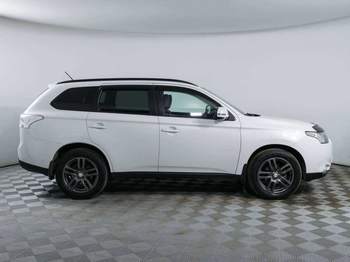 Купить Mitsubishi Outlander, 2012, 154 283 км.. Фото: #3