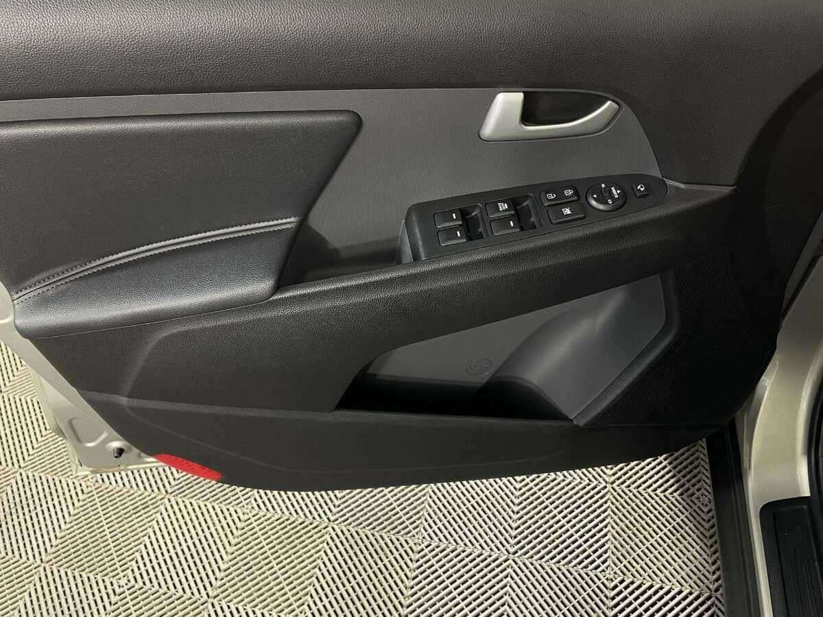 Купить Kia Sportage, 2015, 180 473 км.. Фото: #7
