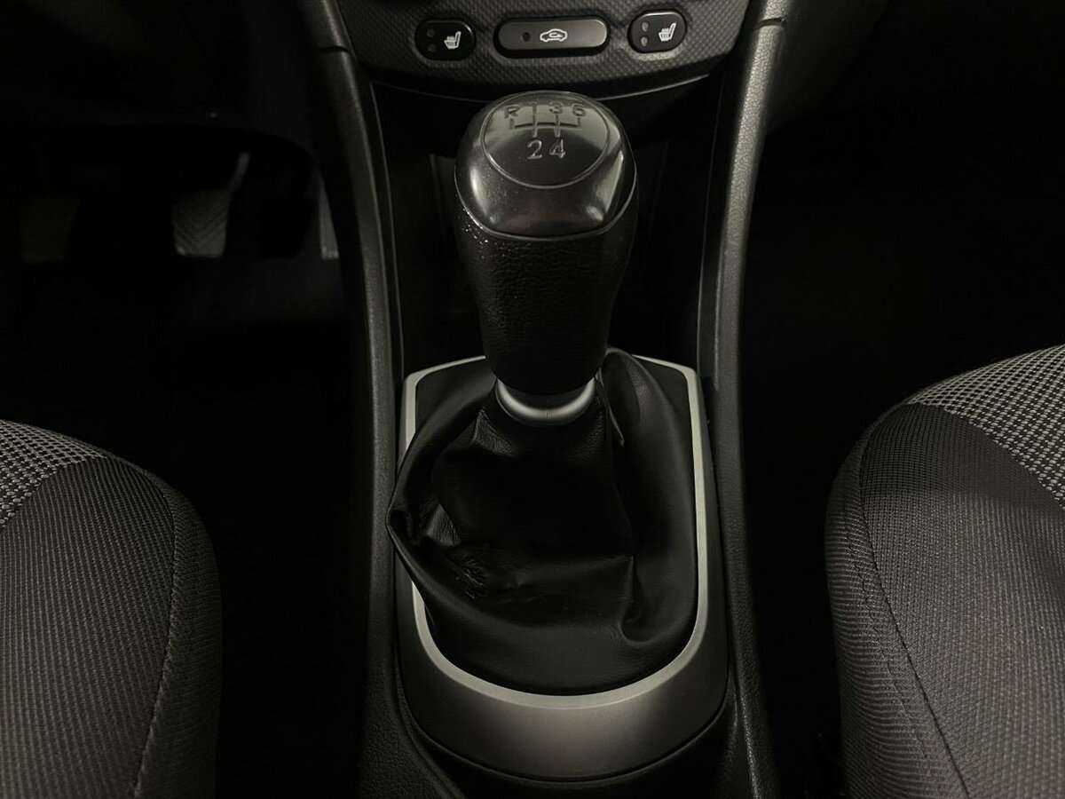 Купить Hyundai Solaris, 2012, 252 000 км.. Фото: #12