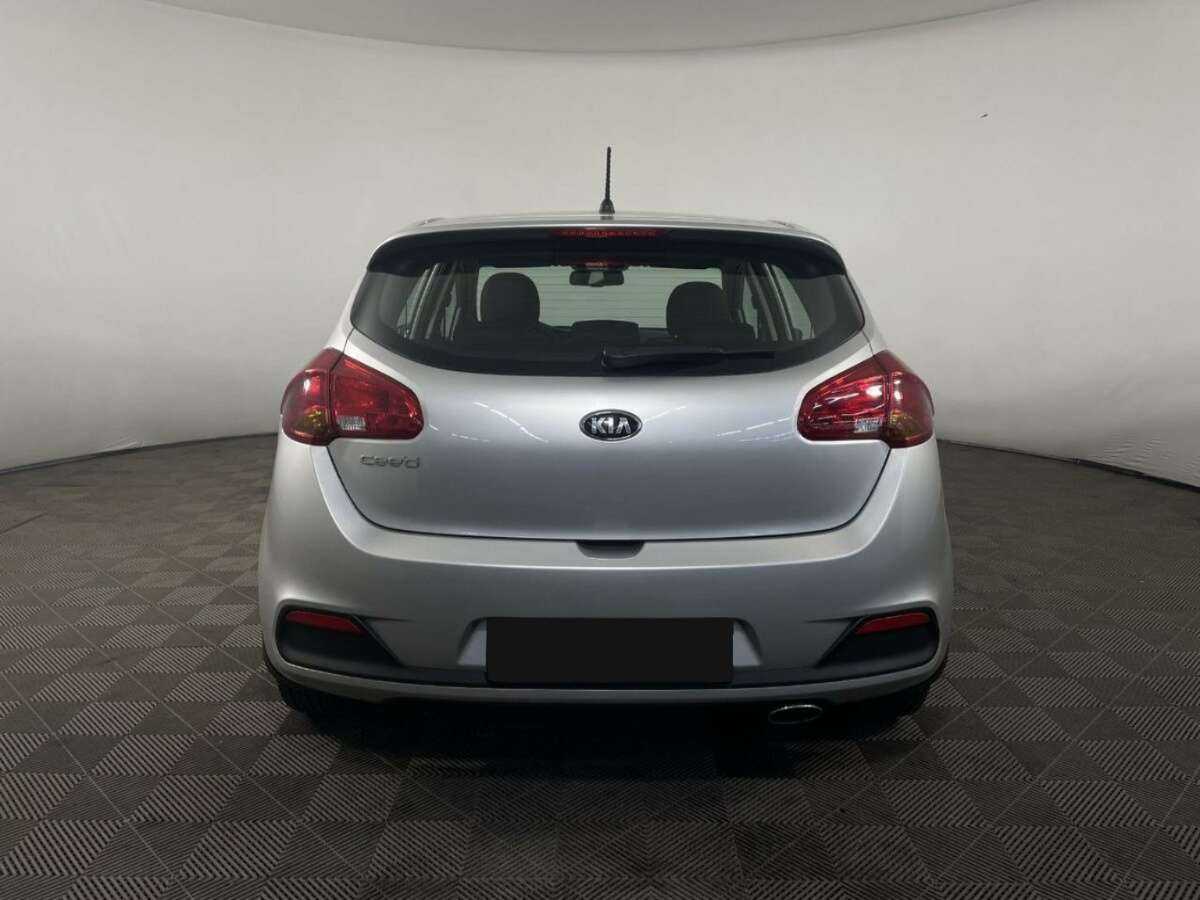 Купить Kia Ceed, 2015, 40 001 км.. Фото: #2