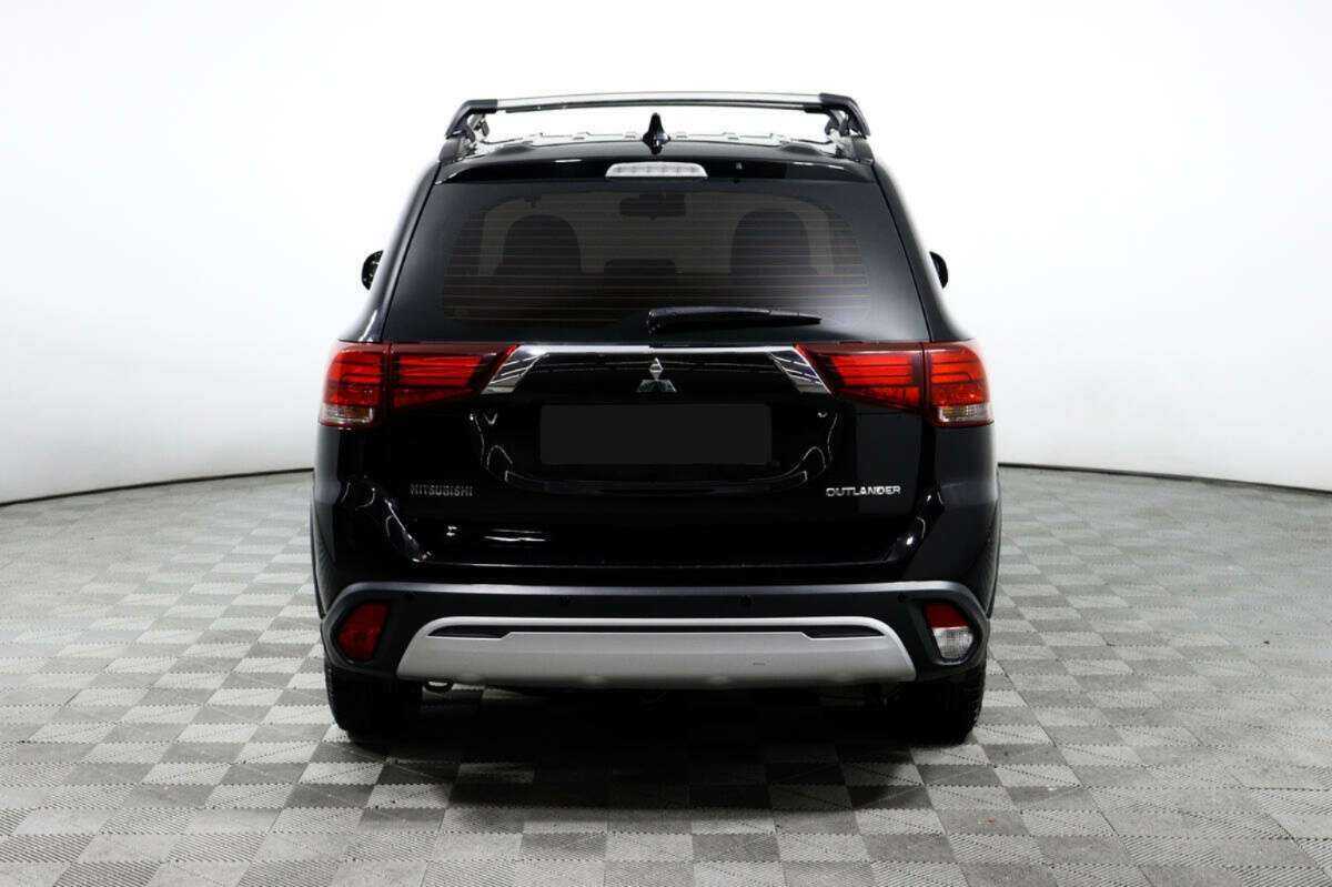 Купить Mitsubishi Outlander, 2018, 101 000 км.. Фото: #5