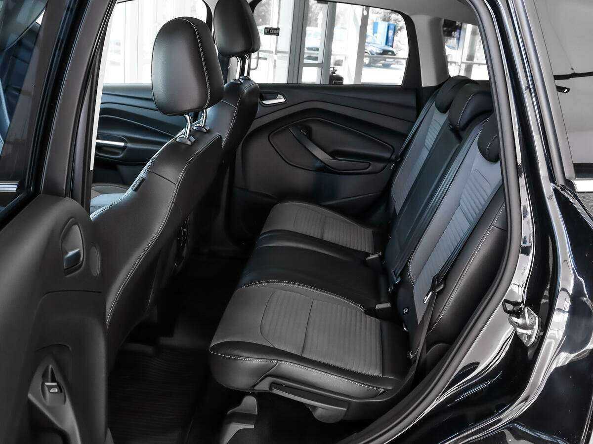 Купить Ford Kuga, 2016, 152 897 км.. Фото: #10