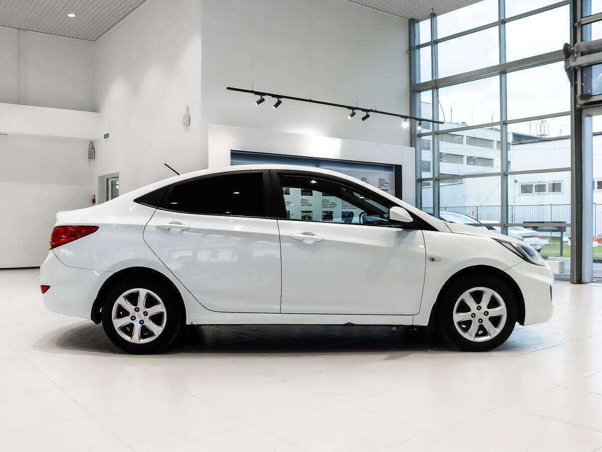 Купить Hyundai Solaris, 2012, 124 753 км.. Фото: #3