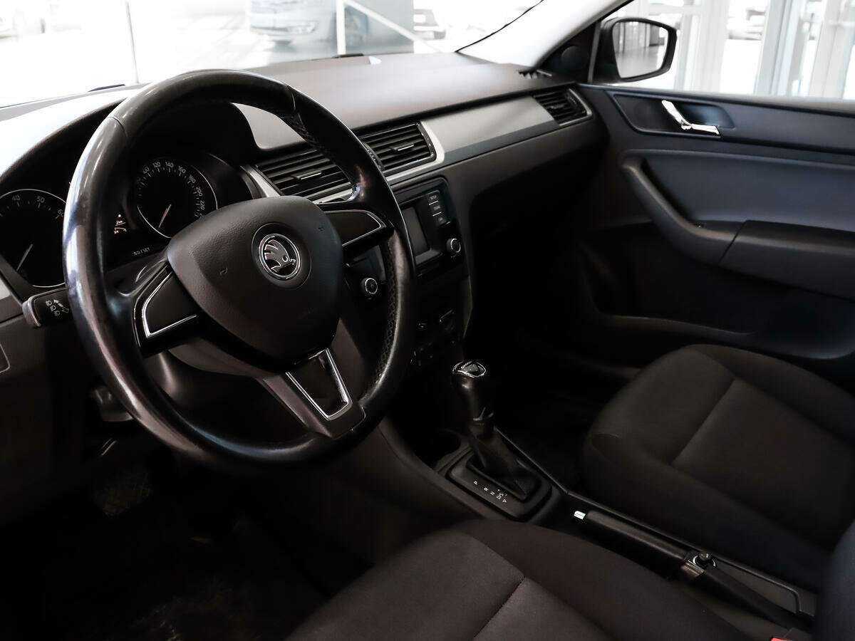 Купить Skoda Rapid, 2016, 63 428 км.. Фото: #7