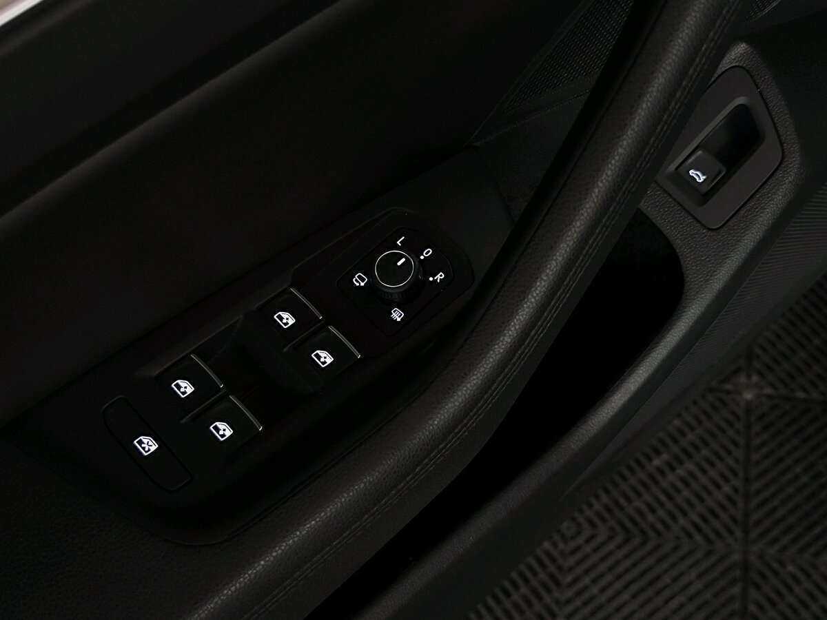 Купить Volkswagen Passat, 2019, 153 200 км.. Фото: #23