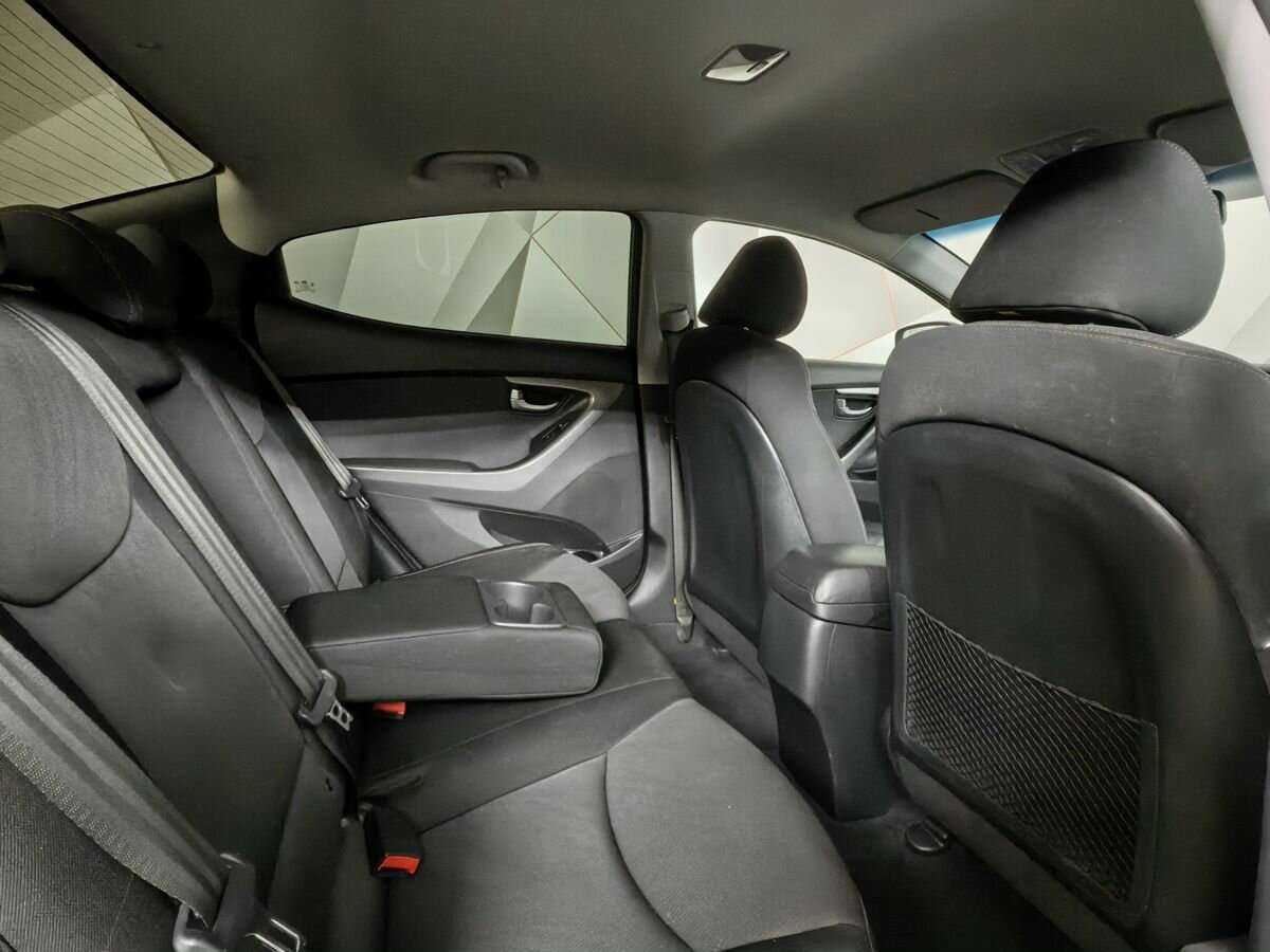 Купить Hyundai Elantra, 2015, 69 924 км.. Фото: #11