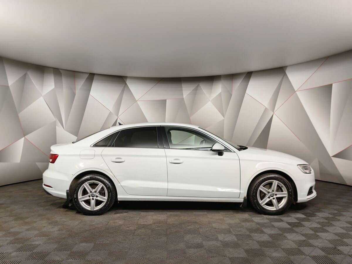 Купить Audi A3, 2019, 107 500 км.. Фото: #5