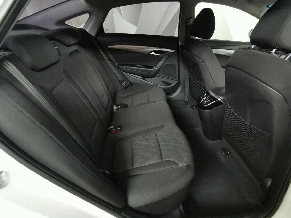 Купить Hyundai i40, 2015, 190 667 км.. Фото: #11