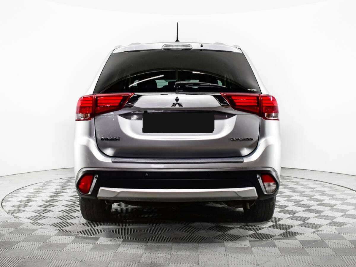 Купить Mitsubishi Outlander, 2016, 76 674 км.. Фото: #5