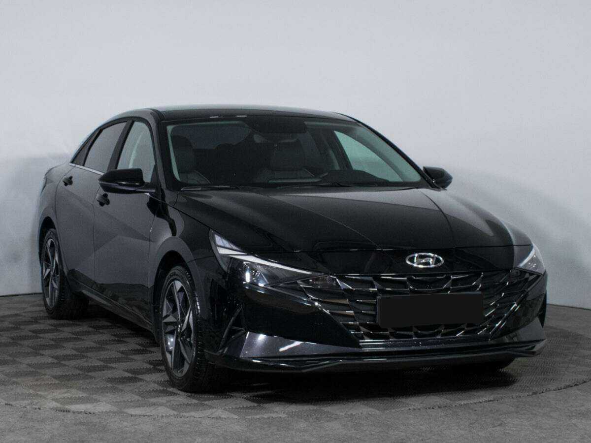 Купить Hyundai Elantra, 2023, 8 327 км.. Фото: #2
