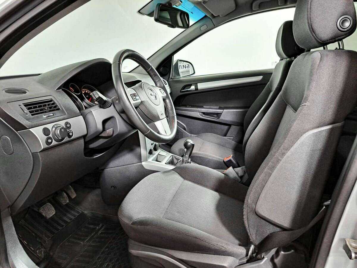 Купить Opel Astra, 2013, 185 500 км.. Фото: #14