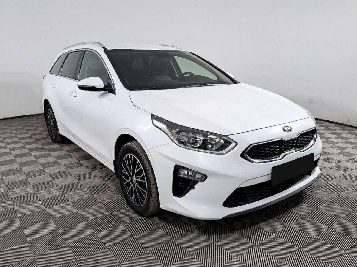Купить Kia Ceed, 2021, 80 700 км.. Фото: #2