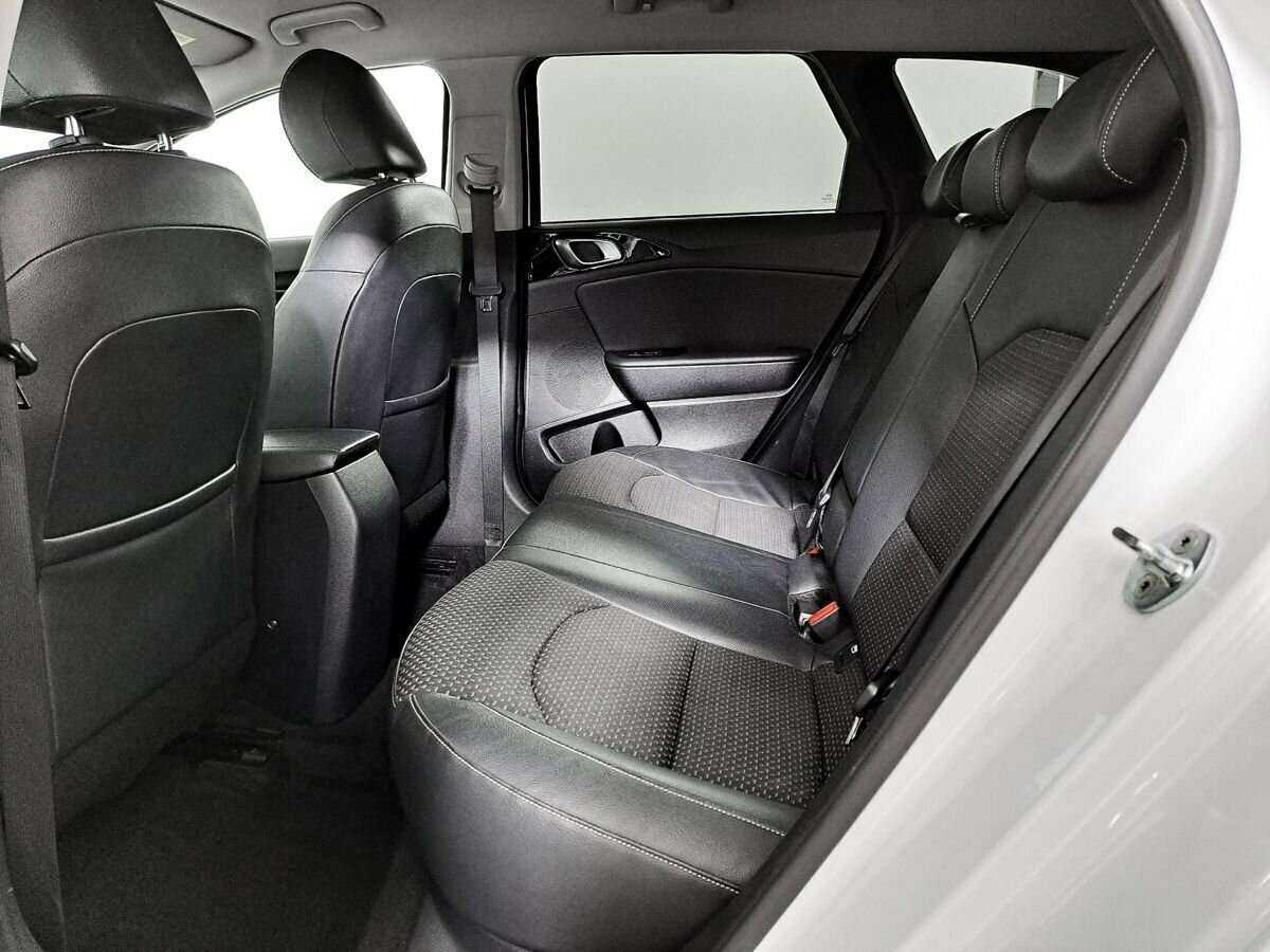 Купить Kia Ceed, 2021, 80 700 км.. Фото: #7