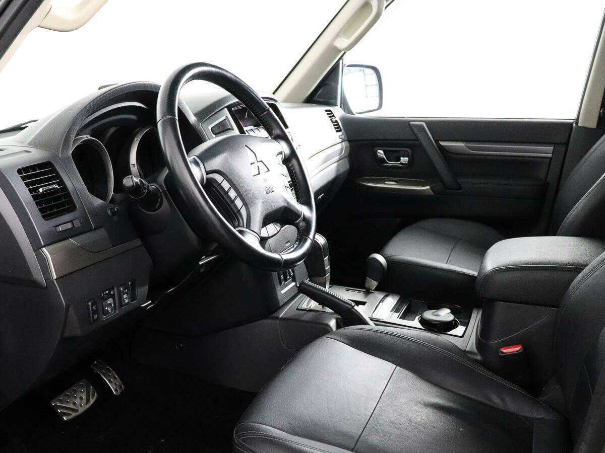 Купить Mitsubishi Pajero, 2018, 100 884 км.. Фото: #7