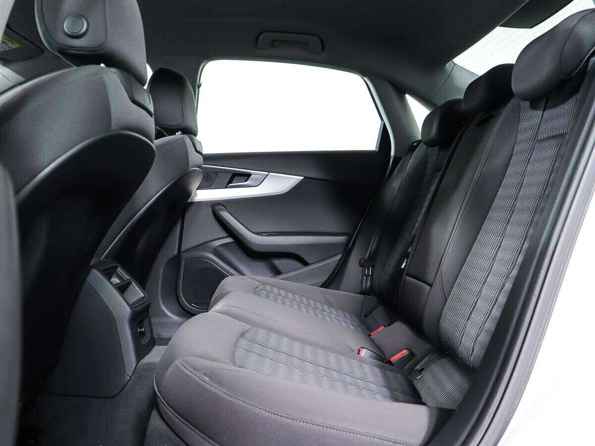 Купить Audi A4, 2015, 100 546 км.. Фото: #9