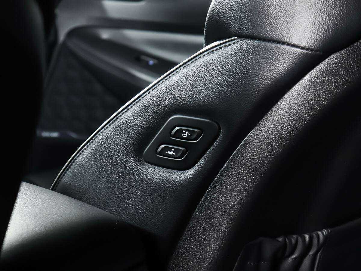 Купить Hyundai Santa Fe, 2021, 167 174 км.. Фото: #14