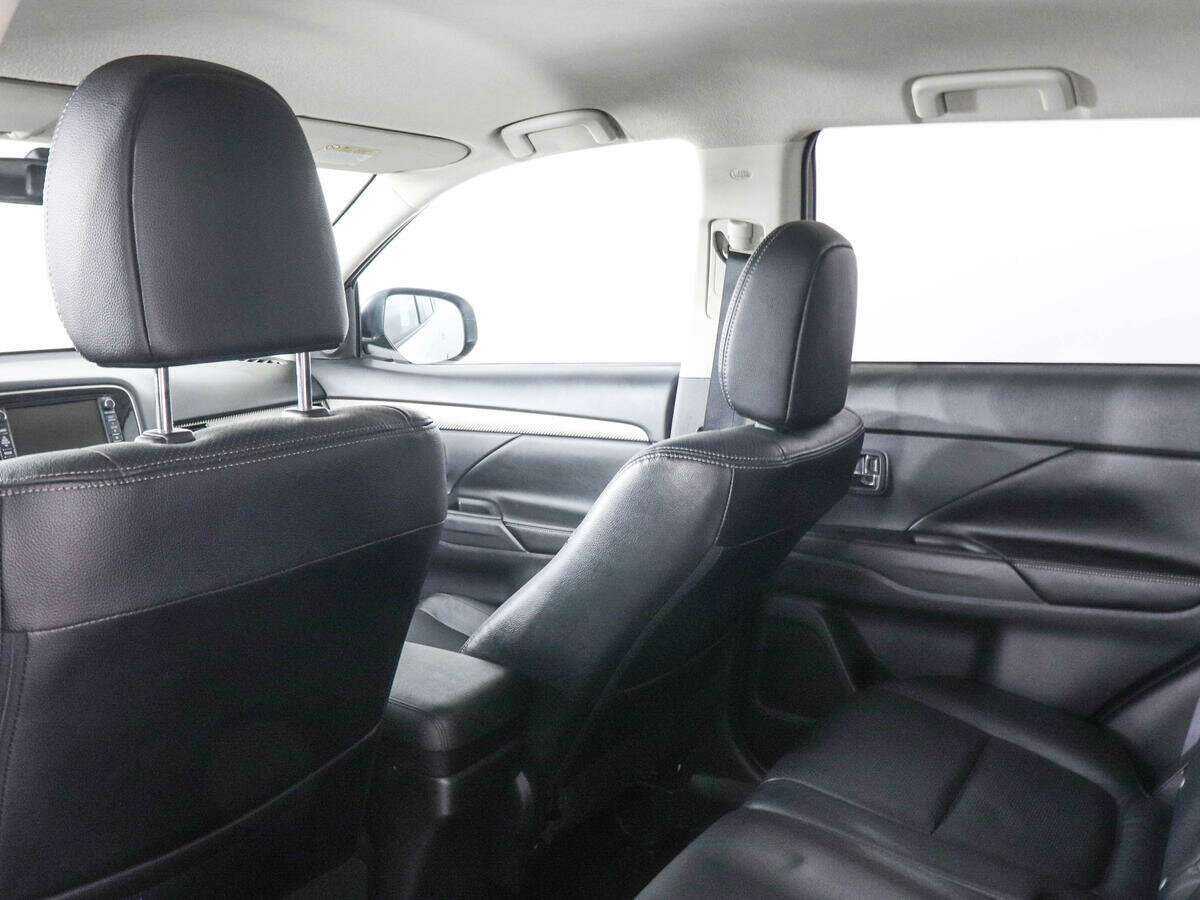 Купить Mitsubishi Outlander, 2012, 145 499 км.. Фото: #11