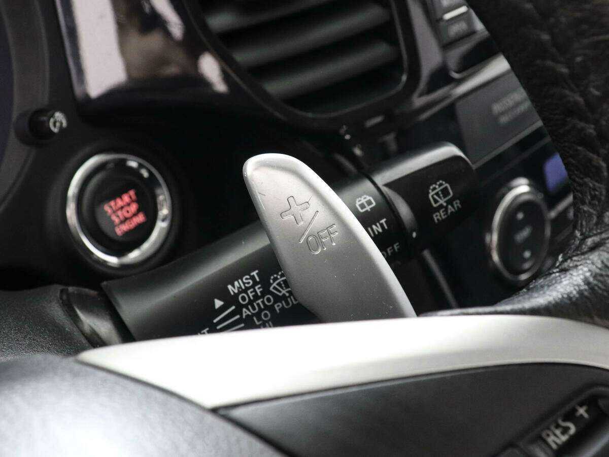 Купить Mitsubishi Outlander, 2012, 145 499 км.. Фото: #13